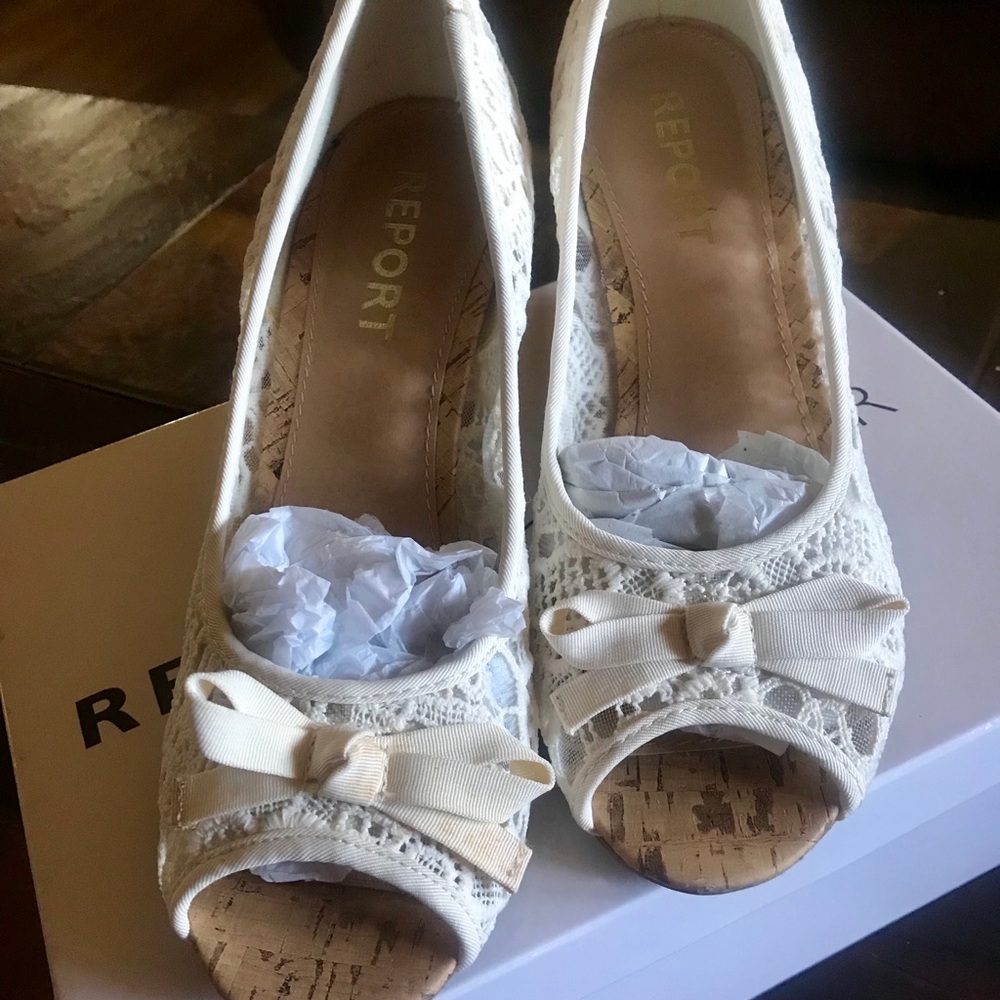 Cream Lace Wedges